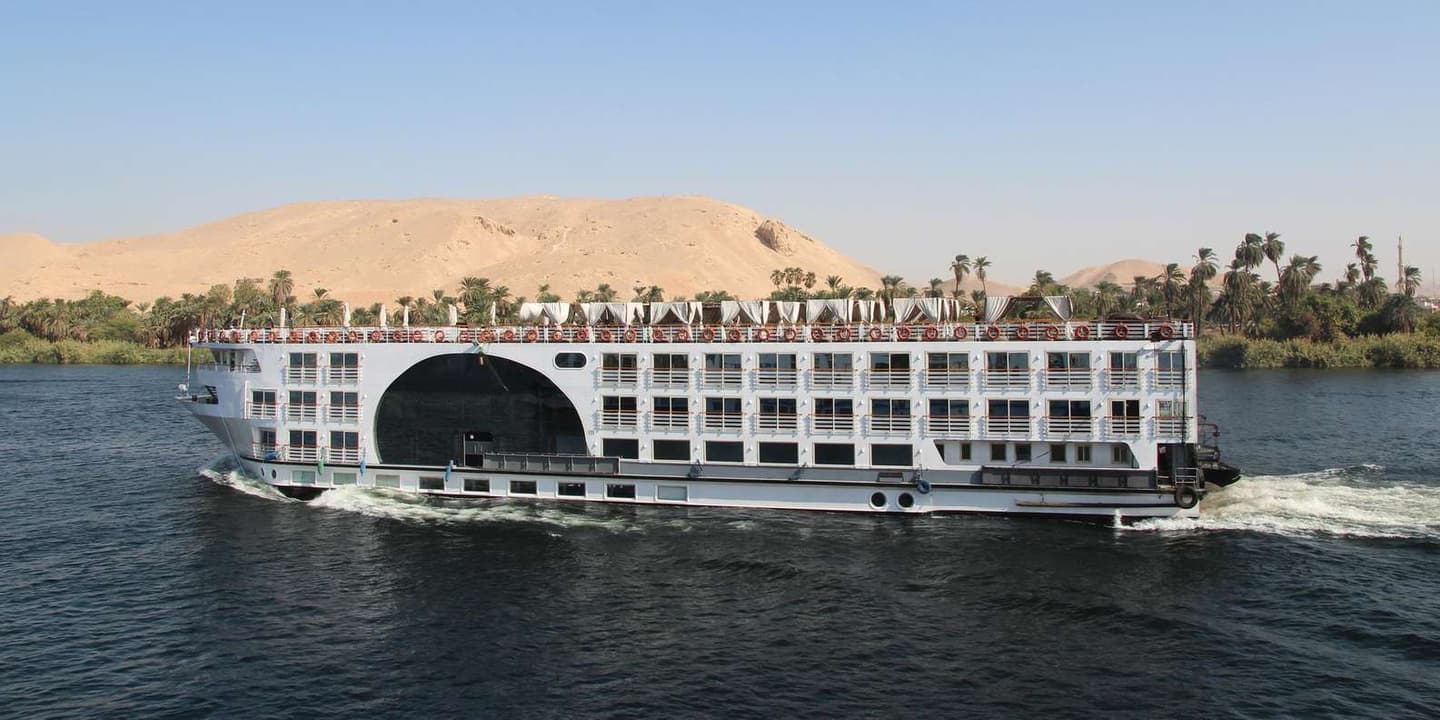 Luxor: Nile Cruise with Balloon and Abu Simbel
