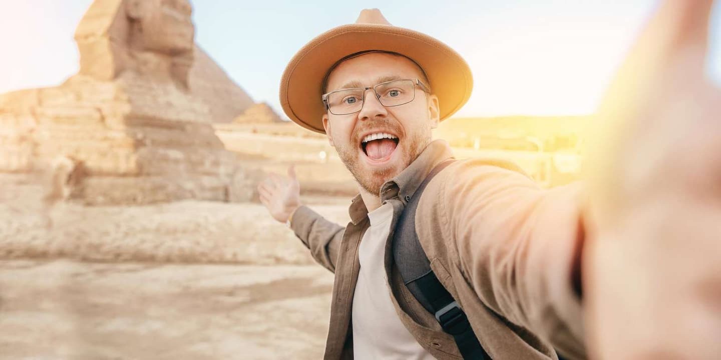 Sharm El Sheikh: Cairo Pyramids & Museum by Plane